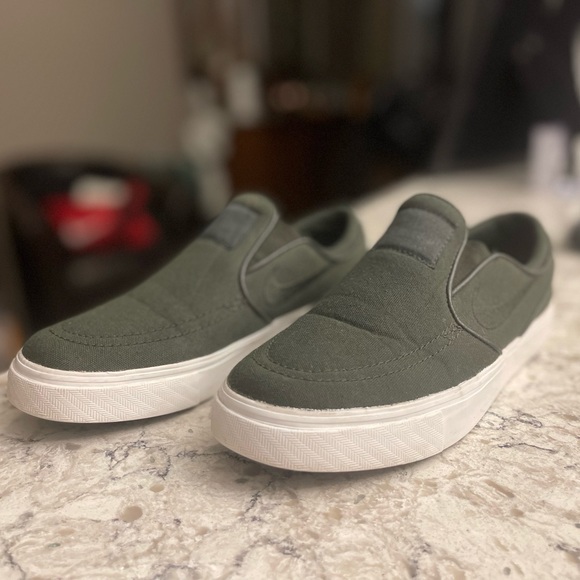 Nike slip ons Stefan Janoski - Picture 2 of 15